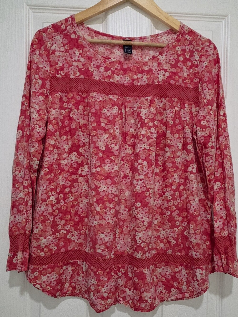 GAP Red Floral Long-Sleeve Peasant Top, Large
